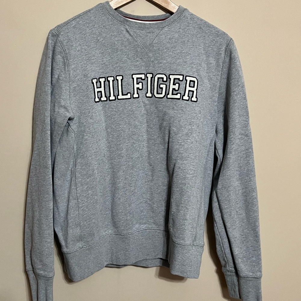 Tommy Hilfiger vintage sweatshirt